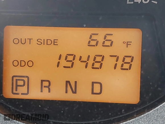 2008 Toyota RAV4 Limited with VIN JTMZK31V385019850, listed as a IAAI auction lot 42663641 with 194,878 mi miles and . Bid and sale history available at DreamBid. Image 12.
