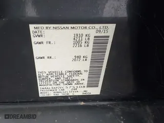 2015 Nissan Altima 2.5 SV with VIN 1N4AL3AP2FC575108, listed as a IAAI auction lot 41842932 with 184,766 mi miles. Bid and sale history available at carsss.com. Image 9.