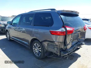 2019 Toyota Sienna XLE Auto Access Seat with VIN 5TDYZ3DC4KS980041, listed as a IAAI auction lot 41793001 with 125,084 mi miles. Bid and sale history available at carsss.com. Image 3.