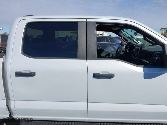 2022 Ford F-150 XL with VIN 1FTEW1EP2NKD38060, listed as a IAAI auction lot 41227528 with 24,879 mi miles. Bid and sale history available at carsss.com. Image 13.