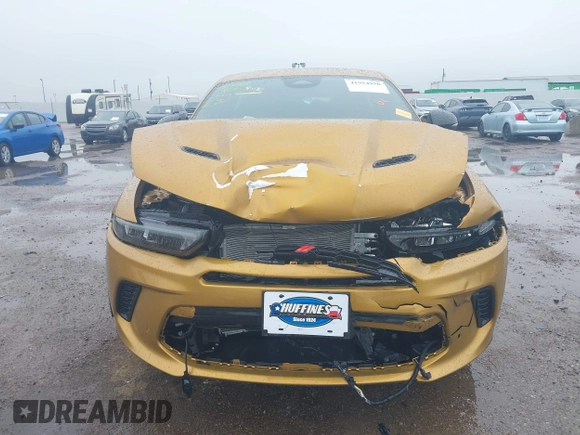 2024 Dodge Hornet GT with VIN ZACNDFANXR3A37143, listed as a IAAI auction lot 41954950 with 1,305 mi miles and . Bid and sale history available at DreamBid. Image 6.