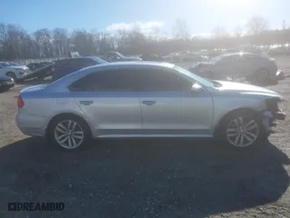 2016 Volkswagen Passat 1.8T SEL with VIN 1VWCT7A35GC011006, listed as a IAAI auction lot 41039744 with 123,422 mi miles. Bid and sale history available at carsss.com. Image 13.