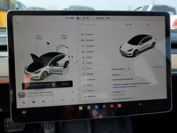 2023 Tesla Model 3 с VIN 5YJ3E1EA0PF647709, выставлен на аукционе Copart как лот 60292385 с пробегом 26 943 миль миль и Списание • Salvage title. История ставок и продаж доступна на DreamBid. Изображение 9.