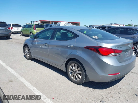 2015 Hyundai Elantra SE z VIN 5NPDH4AE1FH594301, wystawiony jako IAAI lot #42336071 z przebiegiem 171 024 mil mil oraz . Historia ofert i sprzedaży dostępna na DreamBid. Obrazek 3.