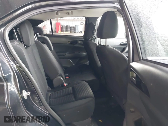 2019 Mitsubishi Eclipse Cross ES z VIN JA4AT3AA0KZ029642, wystawiony jako IAAI lot #42182240 z przebiegiem 144 028 mil mil oraz . Historia ofert i sprzedaży dostępna na DreamBid. Obrazek 8.