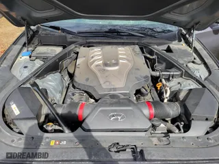 2015 Hyundai Genesis 5.0L with VIN KMHGN4JF8FU082535, listed as a IAAI auction lot 41768435 with 101,003 mi miles. Bid and sale history available at carsss.com. Image 10.