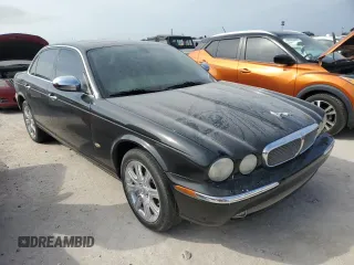 2006 Jaguar XJ with VIN SAJWA71BX6SH01193, listed as a Copart auction lot 76382034 with 0 mi miles and Salvage Title. Bid and sale history available at carsss.com. Image 4.