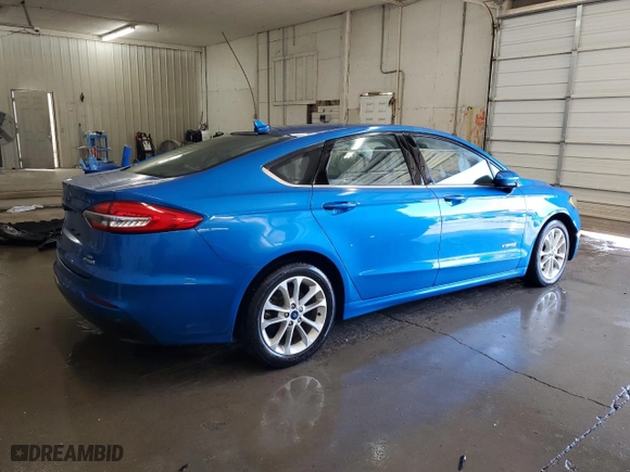 2019 Ford Fusion Hybrid SE with VIN 3FA6P0LU3KR274712, listed as a Copart auction lot 52219495 with 53,785 mi miles and Salvage Title. Bid and sale history available at carsss.com. Image 3.