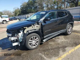 2020 Jeep Compass Latitude with VIN 3C4NJCBB9LT258897, listed as a Copart auction lot 44641235 with 90,655 mi miles and Salvage Title. Bid and sale history available at carsss.com. Image 1.