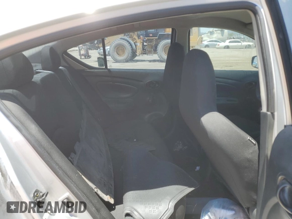 2016 Nissan Versa S with VIN 3N1CN7AP8GL899211, listed as a Copart auction lot 62689825 with 86,688 mi miles and Salvage title. Bid and sale history available at DreamBid. Image 10.