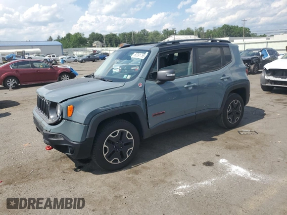 2017 Jeep Renegade Trailhawk z VIN ZACCJBCB3HPG29440, wystawiony jako Copart lot #62391755 z przebiegiem 100 707 mil mil oraz Szkoda całkowita • Salvage title. Historia ofert i sprzedaży dostępna na DreamBid. Obrazek 1.