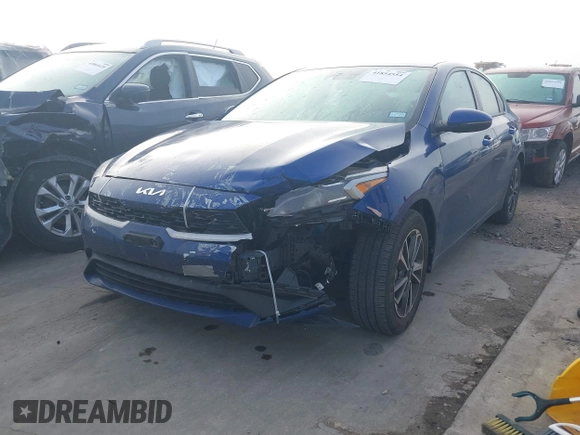 2023 Kia Forte LXS z VIN 3KPF24AD7PE652788, wystawiony jako IAAI lot #41854554 z przebiegiem 48 674 mil mil oraz . Historia ofert i sprzedaży dostępna na DreamBid. Obrazek 18.