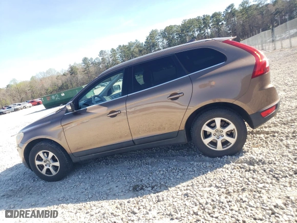 2011 Volvo XC60 3.2L with VIN YV4952DL0B2173515, listed as a Copart auction lot 49406005 with 160,351 mi miles and Salvage Title. Bid and sale history available at carsss.com. Image 2.