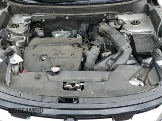 2021 Mitsubishi Outlander SE with VIN JA4APVAU3MU025935, listed as a Copart auction lot 57871655 with 63,451 mi miles and Salvage title. Bid and sale history available at DreamBid. Image 12.
