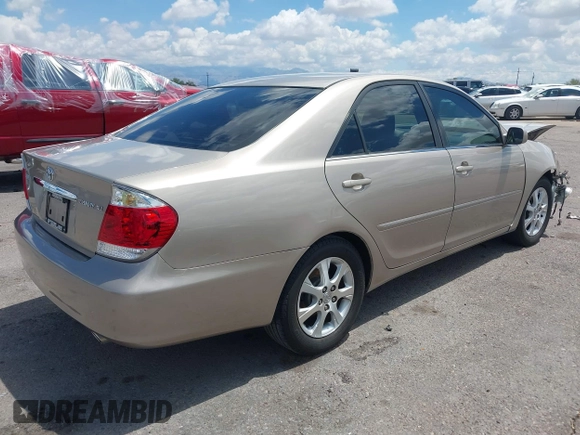 2006 Toyota Camry STD z VIN 4T1BE30KX6U658158, wystawiony jako IAAI lot #42394262 z przebiegiem 102 830 mil mil oraz . Historia ofert i sprzedaży dostępna na DreamBid. Obrazek 4.