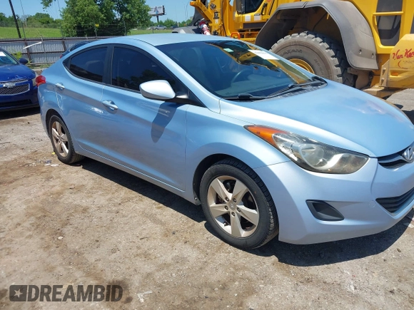 2011 Hyundai Elantra GLS z VIN KMHDH4AE0BU135563, wystawiony jako IAAI lot #42482810 z przebiegiem 158 110 mil mil oraz . Historia ofert i sprzedaży dostępna na DreamBid. Obrazek 1.