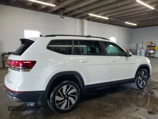 2025 Volkswagen Atlas SE z VIN 1V2WR2CA9SC507835, wystawiony jako Copart lot #59081875 z przebiegiem 11 456 mil mil oraz Czysty tytuł • Clean title. Historia ofert i sprzedaży dostępna na DreamBid. Obrazek 3.