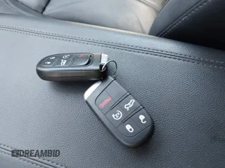 2018 Alfa Romeo Stelvio z VIN ZASFAKAN8J7B64173, wystawiony jako IAAI lot #42355202 z przebiegiem 111 698 mil mil oraz . Historia ofert i sprzedaży dostępna na DreamBid. Obrazek 11.