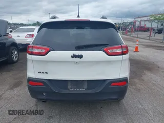 2016 Jeep Cherokee Sport with VIN 1C4PJMAB4GW367655, listed as a IAAI auction lot 42338882 with 133,750 mi miles and . Bid and sale history available at DreamBid. Image 16.