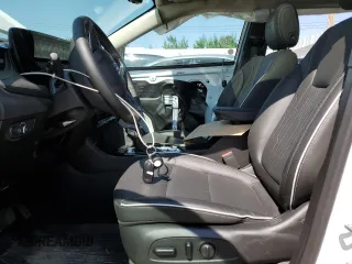 2024 Buick Encore GX Avenir с VIN KL4AMGSL2RB049186, выставлен на аукционе Copart как лот 62274094 с пробегом 11 181 миль миль и Списание • Salvage title. История ставок и продаж доступна на DreamBid. Изображение 7.