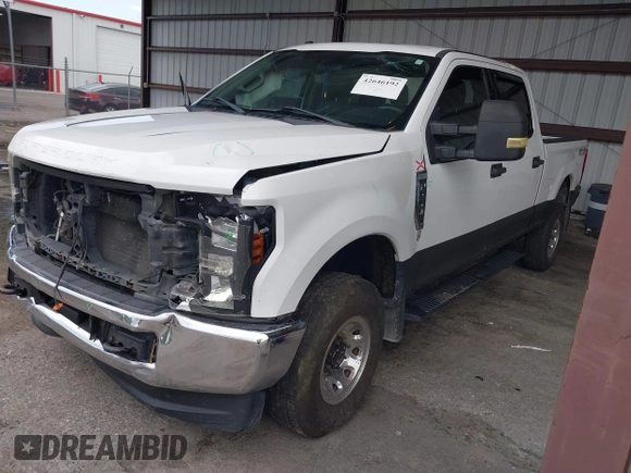 2018 Ford F-250 XL z VIN 1FT7W2B60JEB37227, wystawiony jako IAAI lot #42646192 z przebiegiem 182 730 mil mil oraz . Historia ofert i sprzedaży dostępna na DreamBid. Obrazek 16.