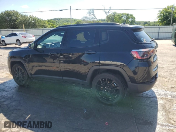2022 Jeep Compass Latitude with VIN 3C4NJCBB0NT218131, listed as a Copart auction lot 58042105 with 45,475 mi miles and Salvage title. Bid and sale history available at DreamBid. Image 2.