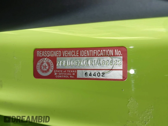 2024 Lamborghini Urus Performante z VIN ZPBUC3ZL1RLA32922, wystawiony jako IAAI lot #41561732 z przebiegiem 52 mil mil oraz . Historia ofert i sprzedaży dostępna na DreamBid. Obrazek 9.