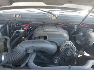 2007 Chevrolet Suburban LTZ with VIN 1GNFC16047J173546, listed as a IAAI auction lot 41653723 with 1 mi miles. Bid and sale history available at carsss.com. Image 10.