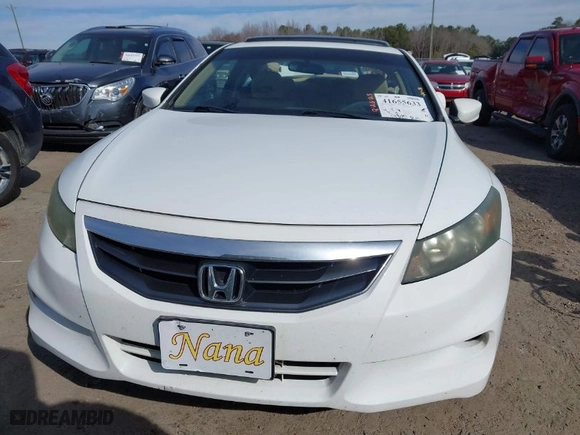 2011 Honda Accord Cpe EX-L with VIN 1HGCS1B87BA009860, listed as a IAAI auction lot 41655633 with NaN miles. Bid and sale history available at carsss.com. Image 12.