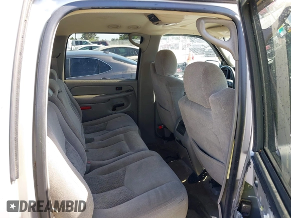 2005 Chevrolet Suburban LT z VIN 3GNEC16Z25G158651, wystawiony jako IAAI lot #42013616 z przebiegiem 221 755 mil mil oraz . Historia ofert i sprzedaży dostępna na DreamBid. Obrazek 8.