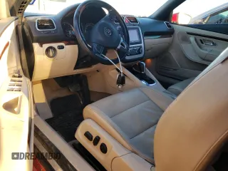 2012 Volkswagen Eos Lux with VIN WVWFW7AH7CV001093, listed as a Copart auction lot 85584384 with 105,464 mi miles and Salvage Title. Bid and sale history available at DreamBid. Image 8.