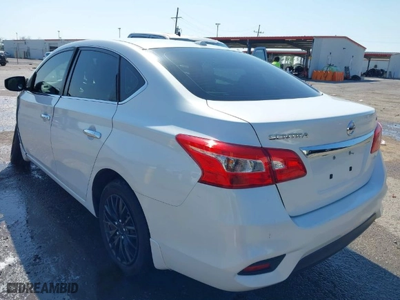 2016 Nissan Sentra SR with VIN 3N1AB7AP7GL677064, listed as a IAAI auction lot 41975920 with 77,805 mi miles. Bid and sale history available at carsss.com. Image 3.