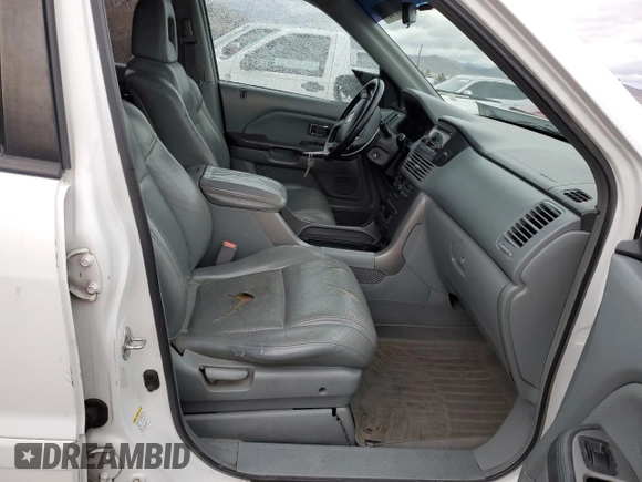 2005 Honda Pilot EX-L with VIN 2HKYF18595H532672, listed as a Copart auction lot 86704284 with 268,018 mi miles and Salvage Title. Bid and sale history available at carsss.com. Image 7.