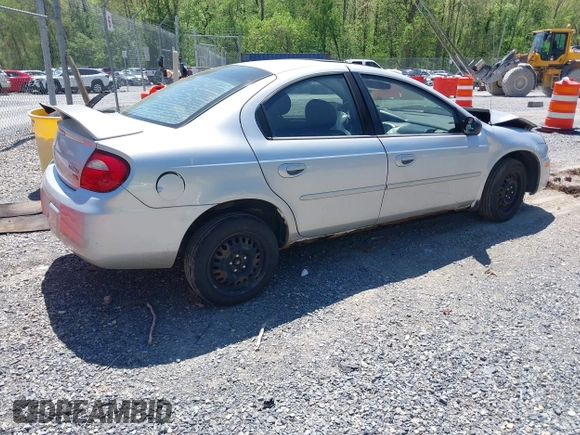 2004 Dodge Neon SXT z VIN 1B3ES56C44D580657, wystawiony jako IAAI lot #42137299 z przebiegiem 138 918 mil mil oraz . Historia ofert i sprzedaży dostępna na DreamBid. Obrazek 4.