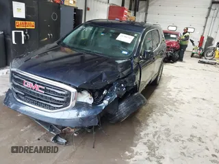 2017 GMC Acadia SLE with VIN 1GKKNKLA6HZ284109, listed as a IAAI auction lot 41708343 with 92,424 mi miles. Bid and sale history available at carsss.com. Image 2.
