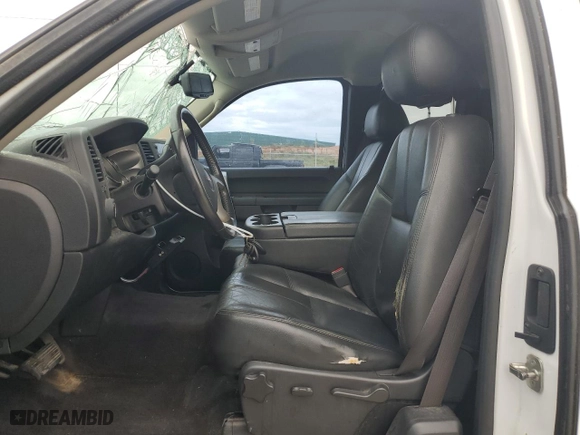2013 GMC Sierra 2500HD SLE with VIN 1GT220C87DZ329932, listed as a Copart auction lot 74687254 with 111,537 mi miles and Salvage Title. Bid and sale history available at carsss.com. Image 7.