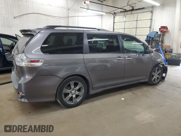 2017 Toyota Sienna SE with VIN 5TDXZ3DC2HS816940, listed as a Copart auction lot 52924865 with 205,900 mi miles and Salvage Title. Bid and sale history available at carsss.com. Image 3.