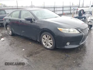 2013 Lexus ES 250 with VIN JTHBK1GG0D2033178, listed as a IAAI auction lot 41423552 with 281,442 mi miles and . Bid and sale history available at DreamBid. Image 1.