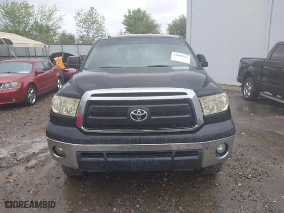 2010 Toyota Tundra 2WD Truck with VIN 5TFRM5F12AX009901, listed as a IAAI auction lot 41980354 with 193,085 mi miles. Bid and sale history available at carsss.com. Image 12.