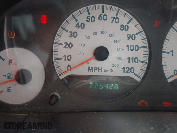 2005 Dodge Caravan SXT with VIN 2D4GP44L35R354679, listed as a IAAI auction lot 42086549 with 225,428 mi miles. Bid and sale history available at carsss.com. Image 7.