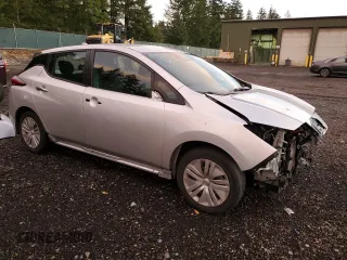 2022 Nissan LEAF S z VIN 1N4AZ1BV1NC560291, wystawiony jako Copart lot #84892854 z przebiegiem 25 484 mil mil oraz Szkoda całkowita • Salvage title. Historia ofert i sprzedaży dostępna na DreamBid. Obrazek 4.