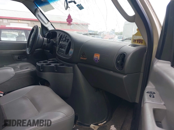 2006 Ford Econoline Passenger XL with VIN 1FBSS31L86HA07841, listed as a IAAI auction lot 42398151 with Not provided miles and . Bid and sale history available at DreamBid. Image 5.