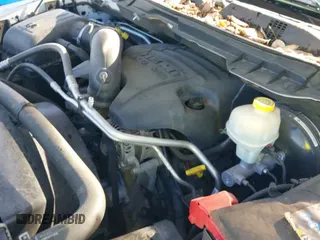 2014 Ram 1500 Express z VIN 1C6RR7FT6ES219975, wystawiony jako IAAI lot #41864917 z przebiegiem 165 675 mil mil oraz . Historia ofert i sprzedaży dostępna na DreamBid. Obrazek 19.