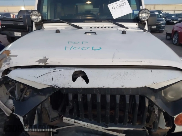 2010 Jeep Wrangler Unlimited Sahara with VIN 1J4BA5H15AL184376, listed as a IAAI auction lot 41270637 with 143,339 mi miles. Bid and sale history available at carsss.com. Image 10.
