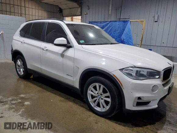 2014 BMW X5 xDrive35i z VIN 5UXKR0C5XE0K43083, wystawiony jako Copart lot #59182445 z przebiegiem 163 171 mil mil oraz Szkoda całkowita • Salvage title. Historia ofert i sprzedaży dostępna na DreamBid. Obrazek 4.