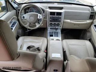2009 Jeep Liberty Limited with VIN 1J8GN58KX9W547749, listed as a Copart auction lot 42748465 with 140,249 mi miles and Clean Title. Bid and sale history available at carsss.com. Image 8.