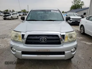 2006 Toyota Tacoma z VIN 5TELU42N46Z189911, wystawiony jako Copart lot #52931055 z przebiegiem 161 140 mil mil oraz Szkoda całkowita • Salvage title. Historia ofert i sprzedaży dostępna na DreamBid. Obrazek 5.