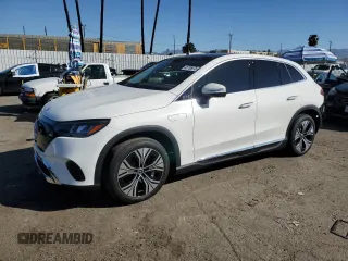 2024 Mercedes-Benz EQE 350+ z VIN 4JGGM2BB2RA058224, wystawiony jako Copart lot #45706075 z przebiegiem 2 497 mil mil oraz Szkoda całkowita • Salvage title. Historia ofert i sprzedaży dostępna na DreamBid. Obrazek 1.