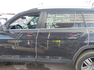 2019 Volkswagen Atlas SE z VIN 1V2UR2CAXKC533741, wystawiony jako IAAI lot #41720450 z przebiegiem 86 662 mil mil oraz . Historia ofert i sprzedaży dostępna na DreamBid. Obrazek 15.