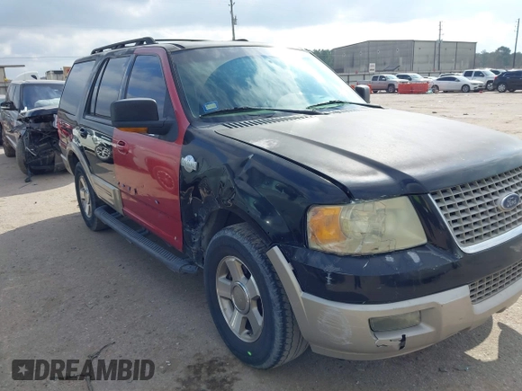 2006 Ford Expedition Eddie Bauer with VIN 1FMFU17506LA34674, listed as a IAAI auction lot 41502098 with 242,828 mi miles. Bid and sale history available at carsss.com. Image 12.